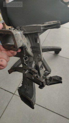 Clio 3 torpido orta hava kanalı 8200475730