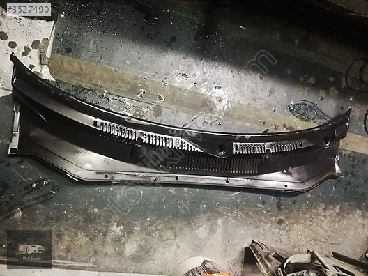 Fiat Albea 2006 model ön cam ızgarası orijinal çıkma