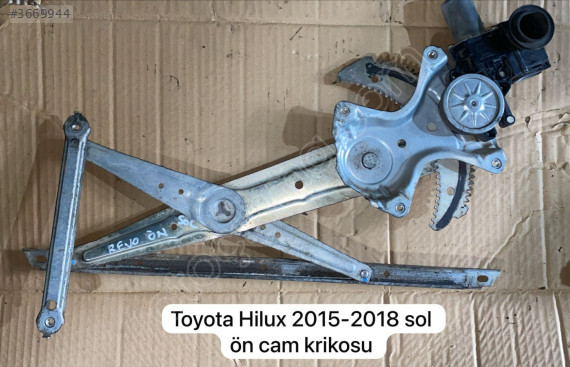 TOYOTA HİLUX SOL ÖN CAM KRİKOSU