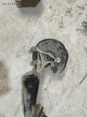 AUDİ A3 SOL ARKA TAŞIYICI SETİ 5Q0505225