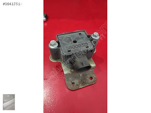 G CHEROKEE AİRBAG SENSÖRÜ 56006315