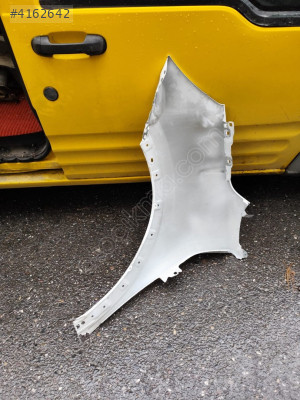 Orjinal Çıkma Ford Puma Sağ Ön Çamurluk Parçası