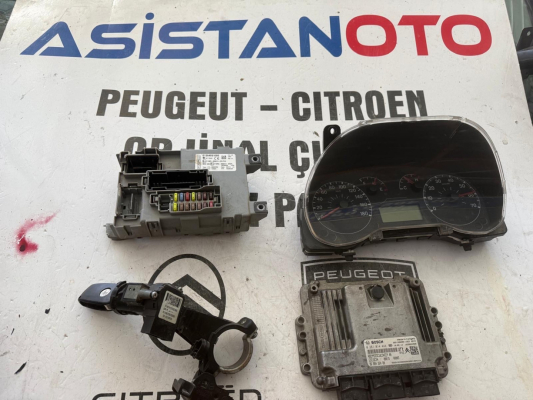 Citroen Nemo beyin seti çıkma