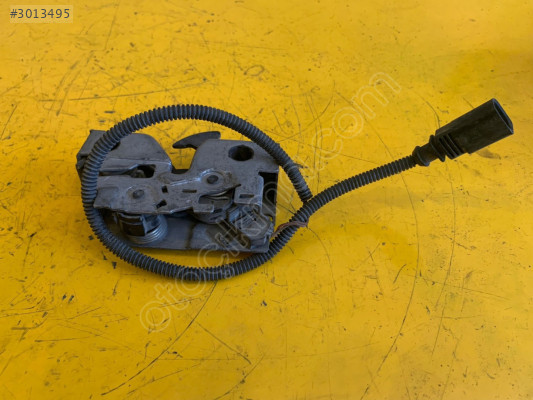 Vw Golf 7 2013-17 Ön Kaput Kilidi Çıkma 5G1823509D