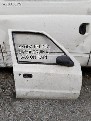 SKODA FELİCİA ÇIKMA ORJİNAL SAĞ ÖN KAPI