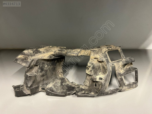 C5 AİRCROSS SAĞ SİS BRAKETİ ORJİNAL 9826723180