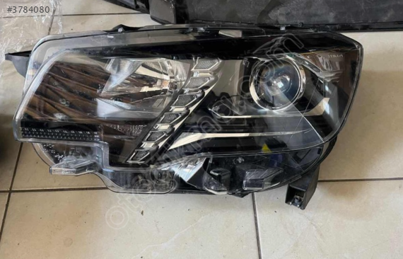 PEUGEOT RİFTER SOL FAR LEDLİ HATASIZ EYUPCAN OTO'DA