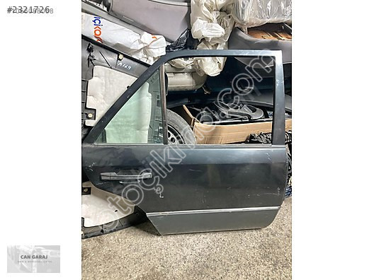 Mercedes W124 Sağ Arka Kapı