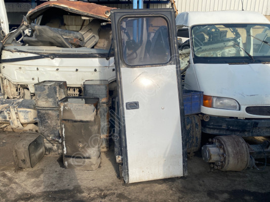 MİTSUBİSHİ TEMSA PRESTİJ ÇIKMA SAĞ ARKA KAPI