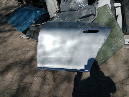 Mercedes EQE sol arka cıkma orijinal
