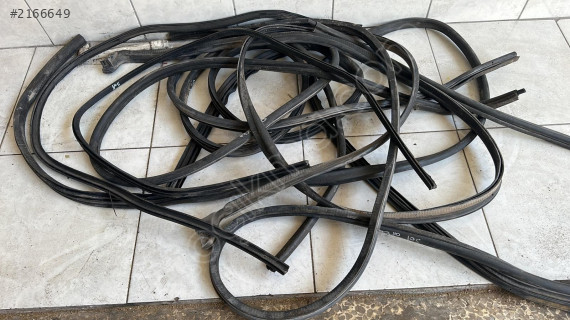 2009-2013 FORD CONNECT KAPI LASTİKLERİ