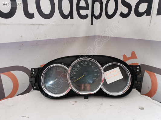 Renault Fluence KM Saati Orjinal Çıkma