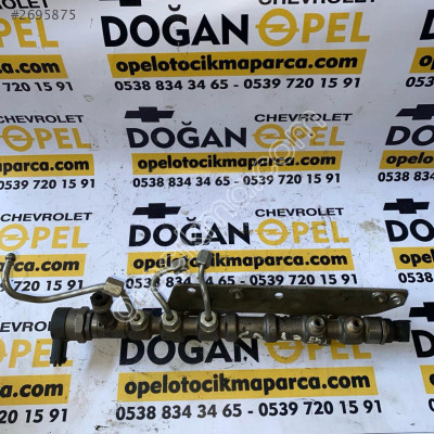 Opel Astra J 1.3 dizel Çıkma Rail Kütüğü Borusu