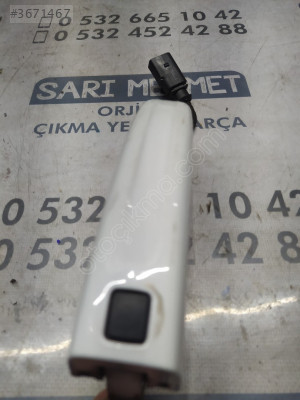 ÇIKMA AUDİ Q7 SOL ARKA DIŞ KAPI KOLU OKUYUCULU