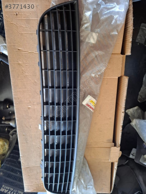 Fiat punto ön tampon ızgara orjinal sıfır 735481336