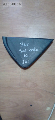 9675436480 Peugeot 301 arka kapı iç üçgeni