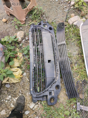 Peugeot 301 ön panjur