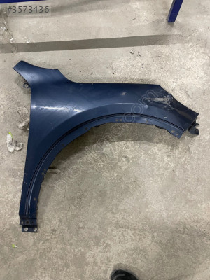 FORD KUGA ÖN SAĞ ÇAMURLUK