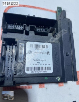 AUDİ A3 8P0959802A CAM MOTORU BEYNİ MODÜLÜ 8P0 959 802 A ÇIKMA O