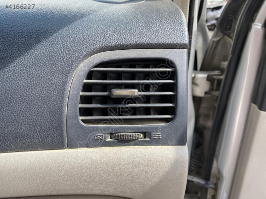 2009 Hyundai Accent Era Sağ Üfleme