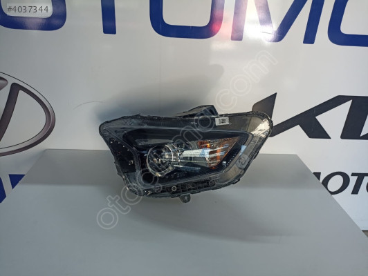 HYUNDAİ BAYON 2020-2025 SAĞ MERCEKLİ FAR ORİJİNAL ÇIKMA