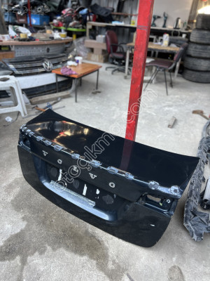 2012 2018 Volvo s60 çıkma arka bagaj kapağı