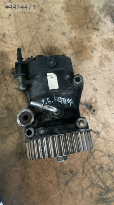 RENAULT KANGOO 1,5 YAKIT POMPASI