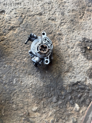 Ford Courier fren vakumU