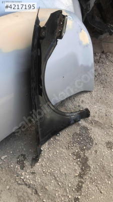 Audi a3 sedan sol çamurluk