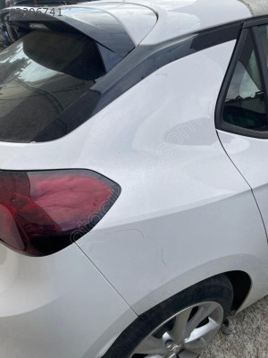 OPEL CORSA F SAĞ ARKA ÇAMURLUK ÇIKMA SÖKME YEDEK PARÇA