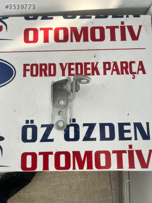 Ford courier sağ ön kapı üst menteşe