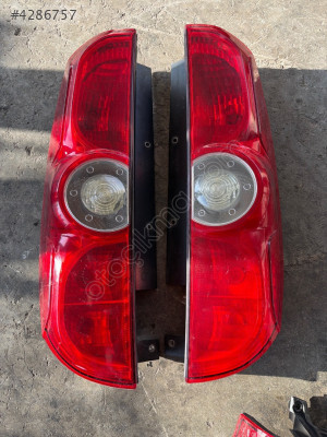 Fiat Doblo geniş aile 2012 model arka stop