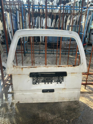 SUZUKİ CARRY BAGAJ KAPAĞI ÇIKMA