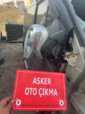 Trafik 2 sağ ayna