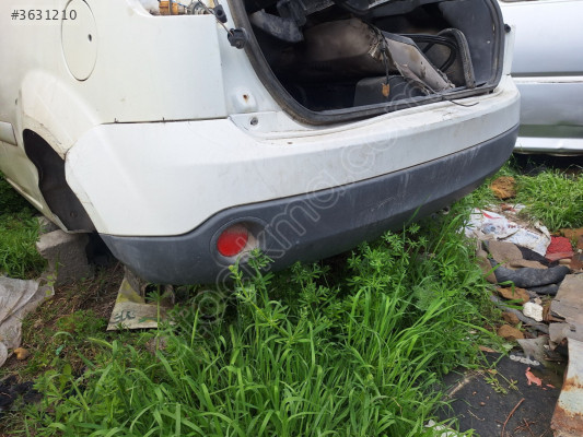 Ford Fiesta Van arka tampon