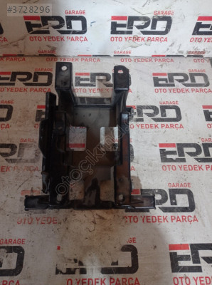 RANGE ROVER EVOQUE L538 Orta Konsol Braketi OEM BJ32-048B38-AA