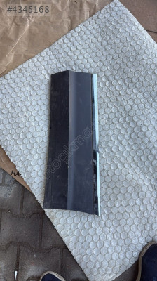 Volkswagen Tiguan sol arka kapı bandı