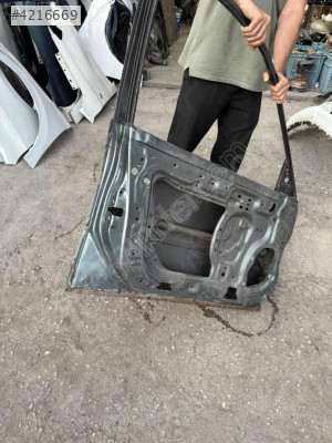 Toyota 101 sol ön kapı