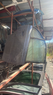 OPEL OMEGA B SAĞ ARKA KAPI DOLU.OTO ERKAN ÜNYE