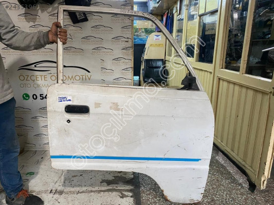 SUZUKİ CARRY SAĞ ÖN KAPI ORJİNAL ÇIKMA SEBZE HALİ DEPO’DA