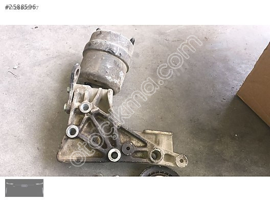Transporter T424 ön motor kulağı