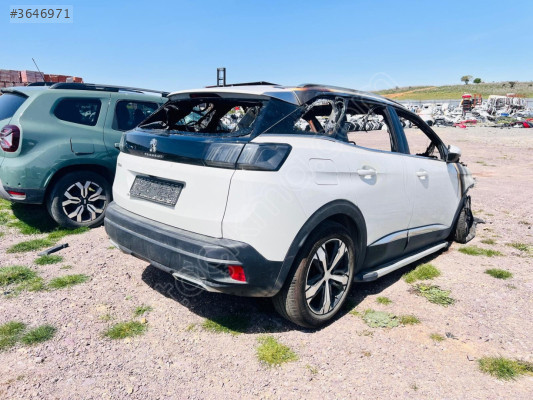 PEUGEOT 3008 SAĞ ÖN KAPI ORİJİNAL SÖKME YEDEK PARÇA