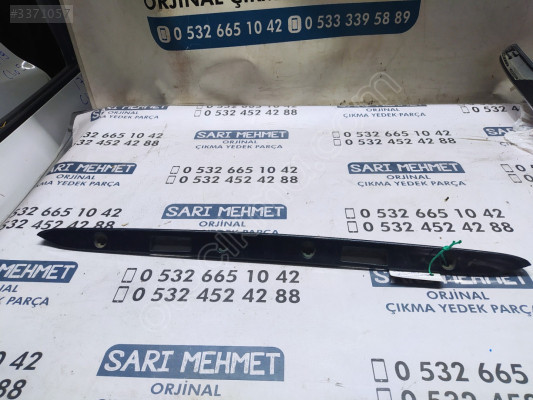 ÇIKMA MERCEDES E-CLASS W210 BAGAJ KAPAĞI PLAKA AYDINLATMASI