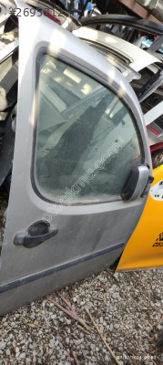 Fiat Doblo 2 sağ ön kapı