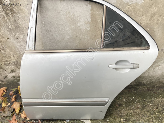Mercedes W210 Sol Arka Kapı