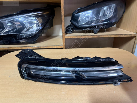 CİTROEN C5 AİRCROSS SAĞ ÖN GÜNDÜZ LEDİ 9818005080