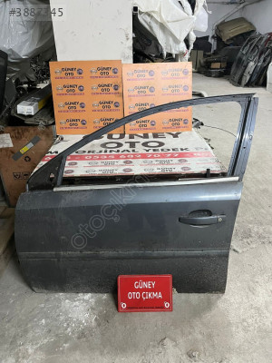 Vektıra c sol ön kapı