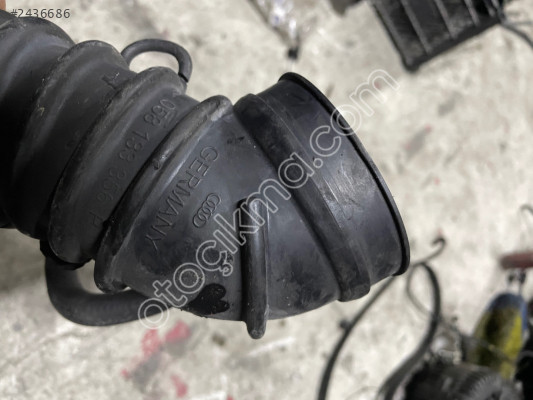058133356P AUDİ A4 PASSAT B5.5  1.8 T HAVA FİLiTRE HORTUMU