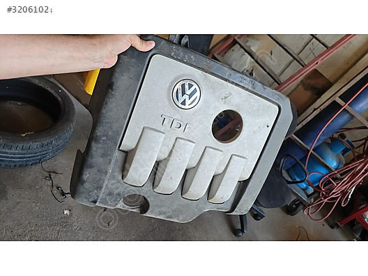 volkswagen golf 2005 2.0 BKD motor üst kapak 03G 103 925