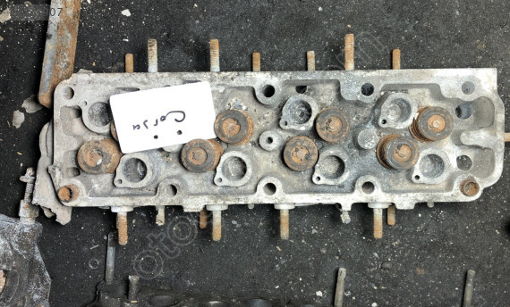 Opel Corsa B 1.4 1993-1997 Motor Silindir Kapağı